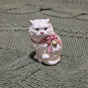 Persian Cat Ceramic Pepper Shaker Pink Bow With Bell